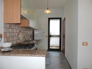 A cozinha ou cozinha compacta de Appartamento Stefano