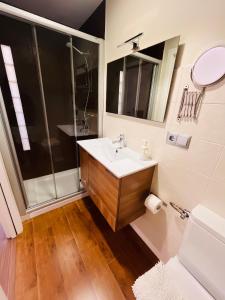 A bathroom at A Misericordia Viveiro