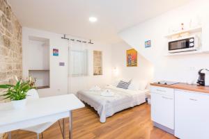 Kuchyň nebo kuchyňský kout v ubytování Agata House Hvar