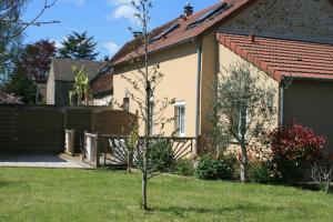 Gallery image of Les cottages de Magny in Magny-les-Hameaux