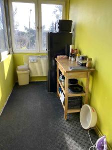 Kuchnia lub aneks kuchenny w obiekcie Nest Nocleg Poznań