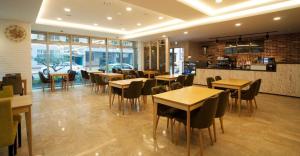 Restaurace v ubytování A-One Hotel