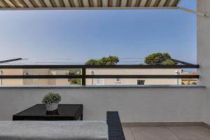Balkón alebo terasa v ubytovaní Apartment San Marino