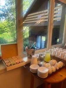 Jedlo v ubytovaní bed & breakfast alebo blízkom okolí