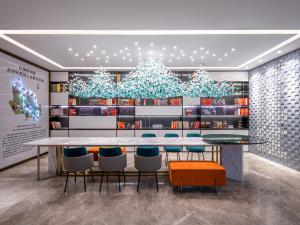 Beijing Chaoyang Park Crystal Orange Hotel休息區
