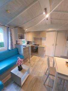 Η κουζίνα ή μικρή κουζίνα στο Bungalow, 3 chambres