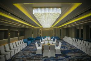 Galeriebild der Unterkunft Hotel The Golden Tree in Prayagraj + 11 Fotos