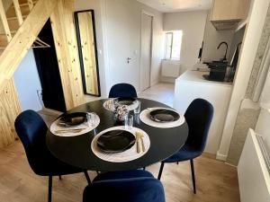 Afbeelding uit fotogalerij van Le Cocon du Mont'Anay in Montanay