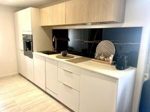 Afbeelding uit fotogalerij van Le Cocon du Mont'Anay in Montanay