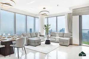 Zona de estar de High Floor 2BR with Full Burj View by BMS