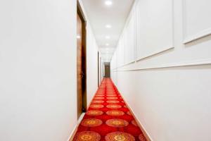 Gallery image of Townhouse Oak SkyJumper Trampoline Park in Zirakpur