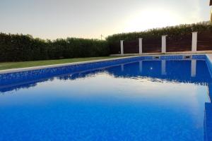 Bazén v ubytování Luxury Villa Sheley with private heated pool-Split nebo v jeho okolí