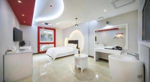 Katil atau katil-katil dalam bilik di SH Hotel
