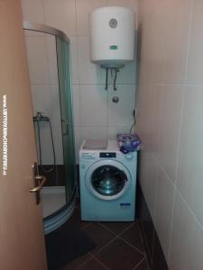 Ένα μπάνιο στο Apartmani Simonović +15 φωτογραφίες