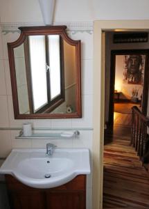 Ένα μπάνιο στο 18de-eeuwse woning in het hartje van Gent