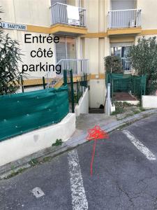 Fotografia z galérie ubytovania Joli studio une pièce entièrement rénové et équipé classé 2 étoiles v destinácii Balaruc-les-Bains