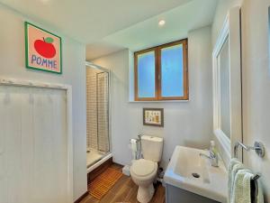 Ένα μπάνιο στο Gîte Les Aumônes