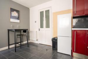 Kuchyň nebo kuchyňský kout v ubytování Deanswood House + 41 fotografií