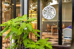 Restaurace v ubytování Patong Lodge Hotel - SHA Extra Plus