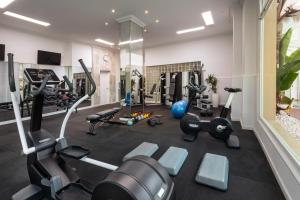 Fitness centrum a/nebo fitness zařízení v ubytování Sol Guadalmar