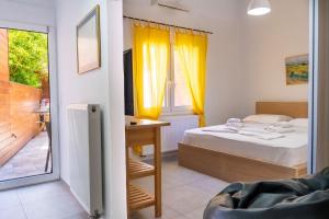 Katil atau katil-katil dalam bilik di Family Escape near city centre