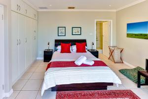 En eller flere senge i et værelse på Oyster Breeze 306 + 49 billeder