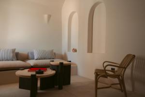 Posezení v ubytování Black Rose Beach Suites