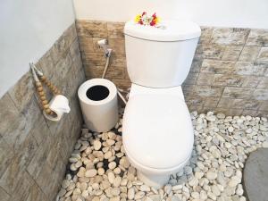 A bathroom at Secret Triangle