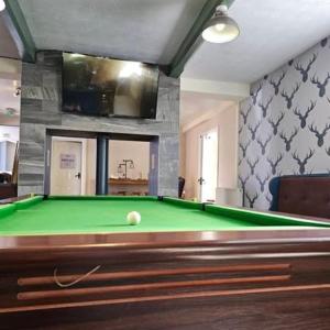 Biliár nebo kulečník v ubytování The Star Inn Weaverthorpe