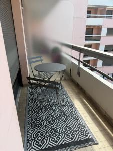 Balkón nebo terasa v ubytování Le Concorde