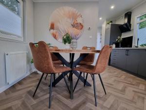 Billede fra billedgalleriet på New and spacious lodge at the Veluwe i Nunspeet + 3 billeder