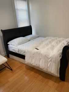 Gallery image of C Jay Homes 6 minutes Walk to Journal square in Jersey City