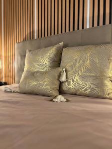 Postel nebo postele na pokoji v ubytování Armonia Serenity Room Politeama + 72 fotografií