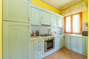 Gallery image of Casa Lilli - Vista Mozzafiato a pochi passi da Forte dei Marmi in Vallecchia +18 photos