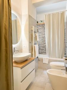 Koupelna v ubytování The cozy apartment - Turro M1 + 15 fotografií