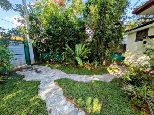 Zahrada ubytování Nomads Hideaway A Garden Villa Homestay in Matara