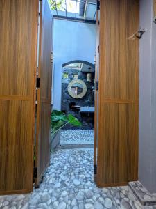 Fotografie z fotogalerie ubytování Nomads Hideaway A Garden Villa Homestay in Matara v destinaci Matara