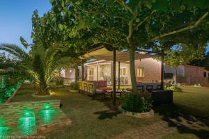 Zahrada ubytování Costa Petra - Luxury Seaside Cottage with Garden - Vacation House for families in Greece