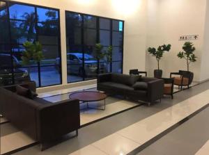 Ein Sitzbereich in der Unterkunft Next to Paradigm Mall Escape JB,3BR, Up to 10 Person,