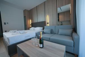 Fotografie z fotogalerie ubytování Sunrise Luxury Apartments 2 v destinaci Fanárion + 36 fotografií