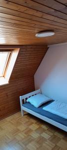 Postel nebo postele na pokoji v ubytování 2 Zimmer