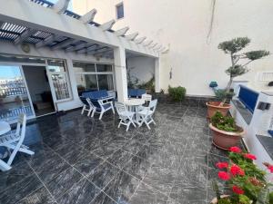 Fotografie z fotogalerie ubytování Monastir duplex with terrace in the marina v destinaci Monastir