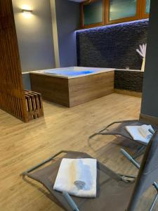 TV a/nebo společenská místnost v ubytování Parkhotel Harrachov