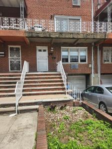 Το κτήριο όπου στεγάζεται  το δωμάτιο σε οικογενειακή κατοικία