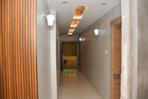 Foto sihtkohas Alīpur Duār asuva majutusasutuse Hotel Ratneswar galeriist