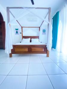 Imagen de la galería de Coastal nook 2 bedroom beach flat , Lido, en Mombasa