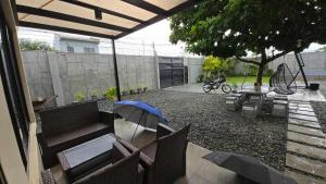 Fotografie z fotogalerie ubytování Budget-Friendly Tarlac Stay for Families & Barkadas v destinaci Tarlac