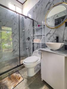 Koupelna v ubytování BUDDA HOME