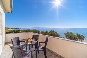 Příroda nedaleko apartmánu + 31 fotografií