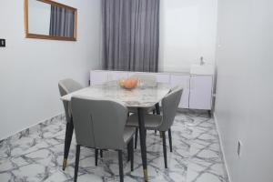 ウヨにあるD31 Residency by Elianaelio Hotelsのギャラリーの写真